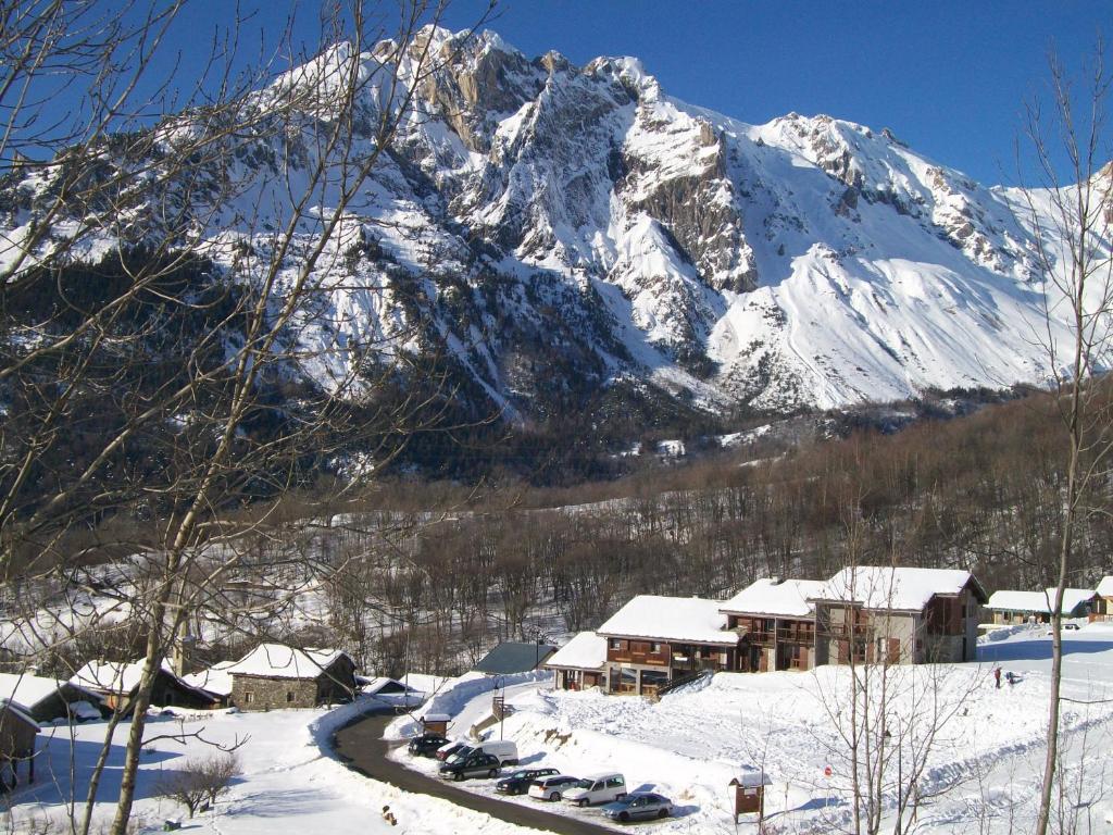 Gite Le Shantone Hotel Saint-Michel-de-Maurienne Luaran gambar